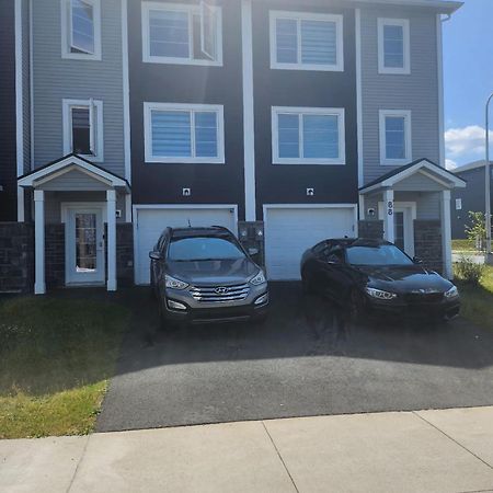 Choicest Cozy Stay Halifax Buitenkant foto